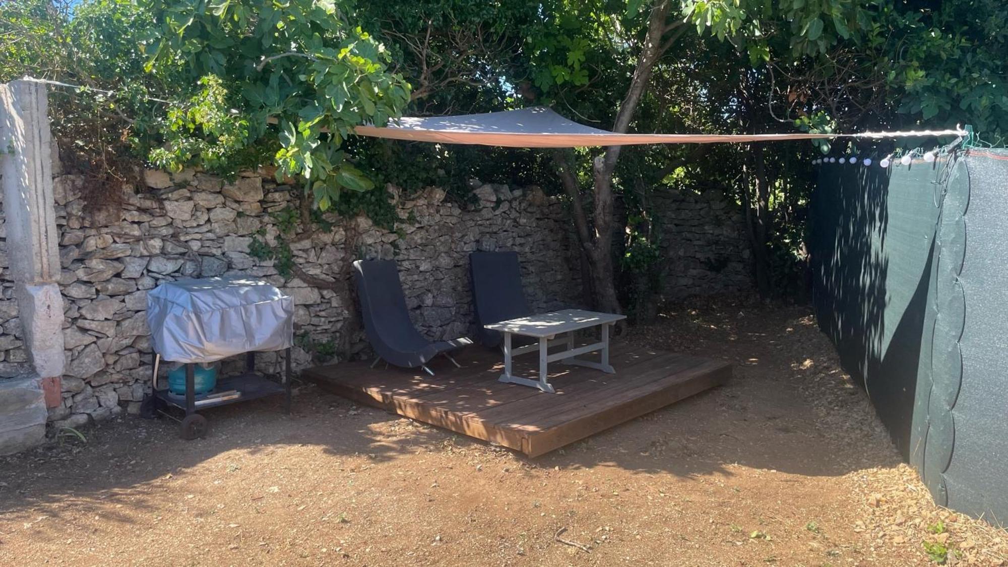 Mobil-Home En Pleine Nature A 3 Mins Du Lac Du Salagou Avec Vue Panoramique Lacoste  Extérieur photo